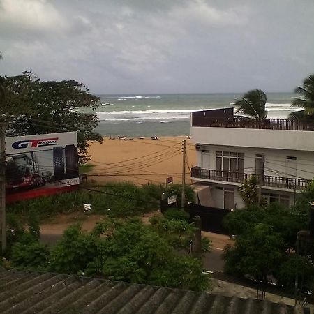 The Ocean Bed & Breakfast Unawatuna Bagian luar foto