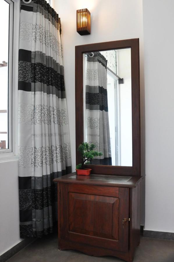 The Ocean Bed & Breakfast Unawatuna Bagian luar foto