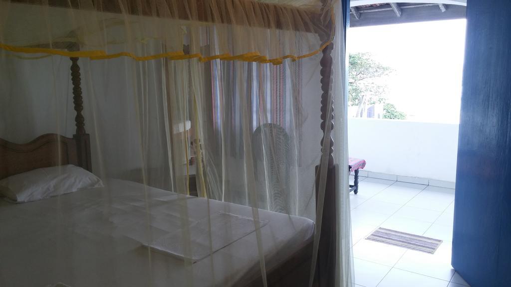 The Ocean Bed & Breakfast Unawatuna Bagian luar foto