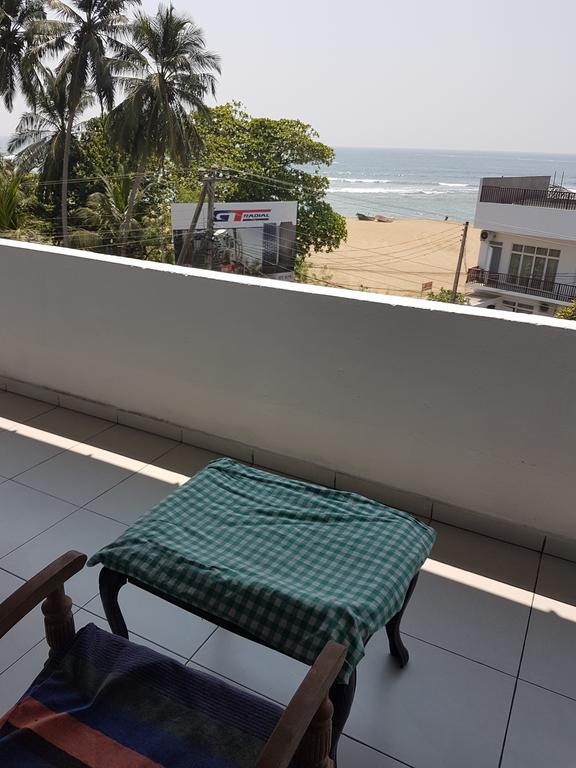 The Ocean Bed & Breakfast Unawatuna Bagian luar foto