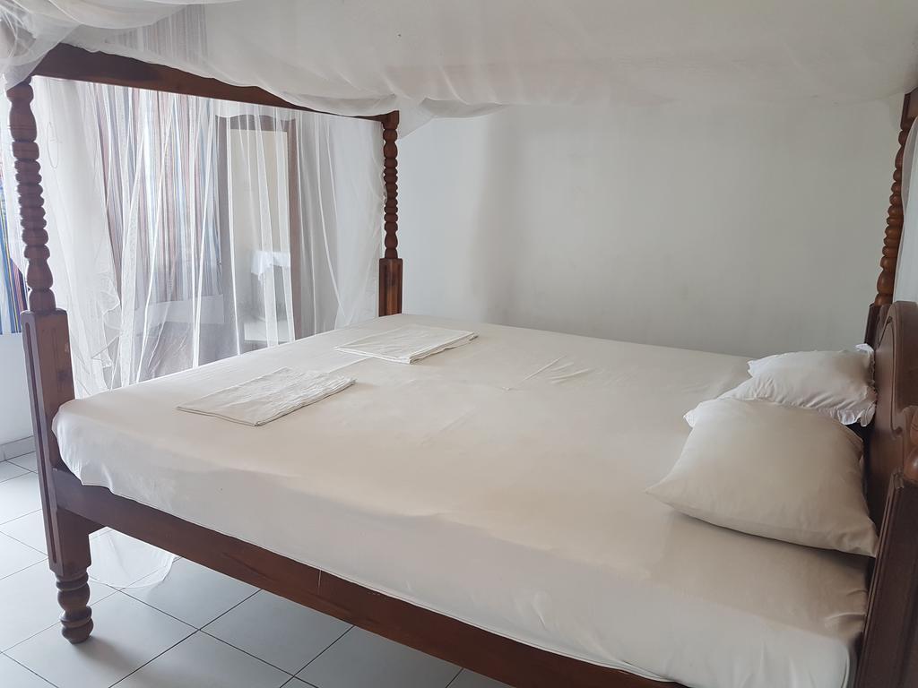 The Ocean Bed & Breakfast Unawatuna Bagian luar foto