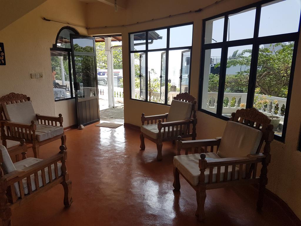 The Ocean Bed & Breakfast Unawatuna Bagian luar foto
