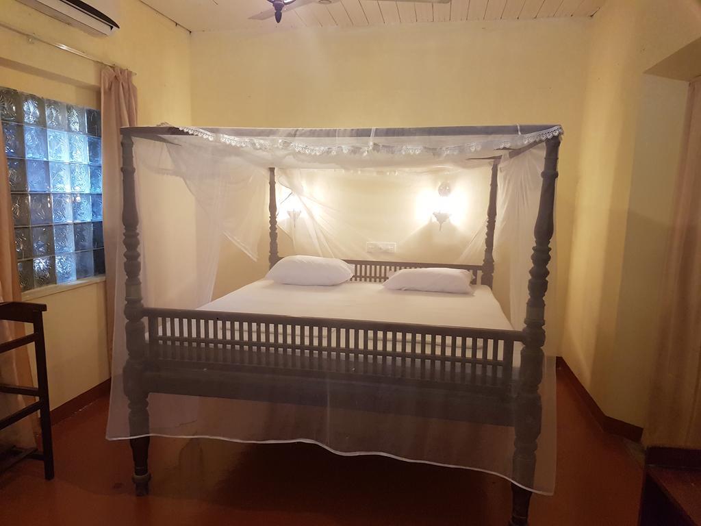 The Ocean Bed & Breakfast Unawatuna Bagian luar foto