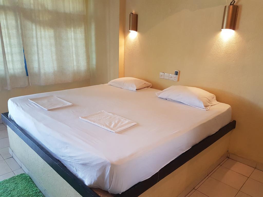 The Ocean Bed & Breakfast Unawatuna Bagian luar foto